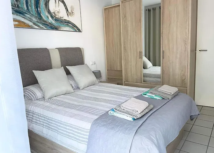 Coral House - La Calma - Playa Flamenca - Big Terrace & 4 Swimming Pools.