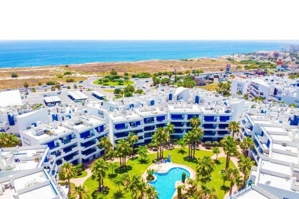 Appartement Coral House - La Calma - - Big Terrace & 4 Swimming Pools. *